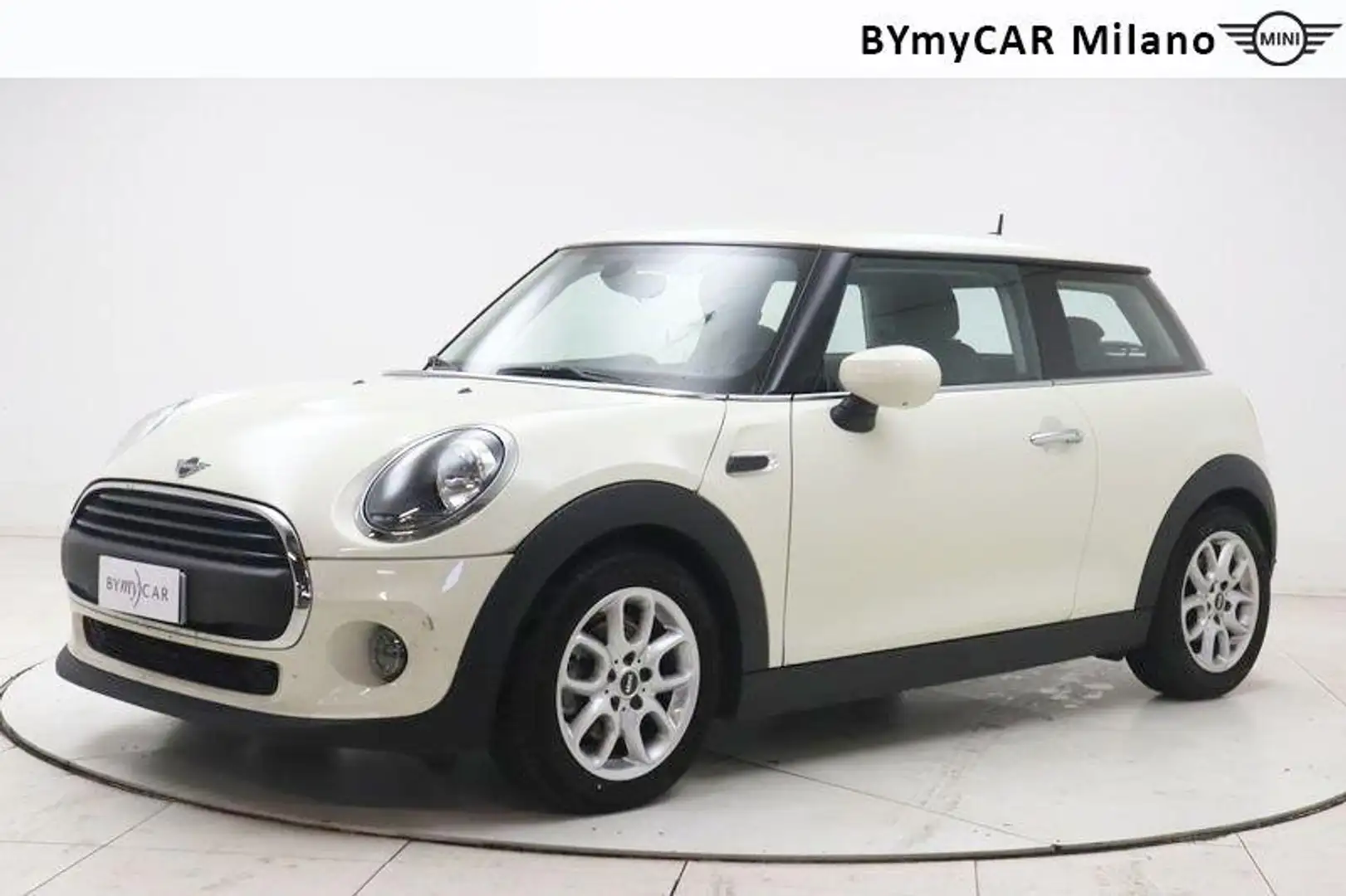 MINI One 1.5 TwinPower Turbo One Weiß - 1