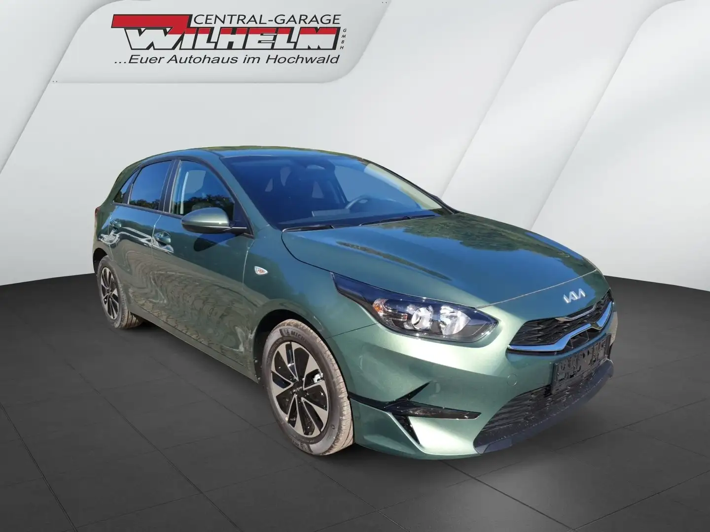 Kia Ceed / cee'd Ceed 1.5 T-GDI Silver (EU-Fahrzeug) Grün - 2