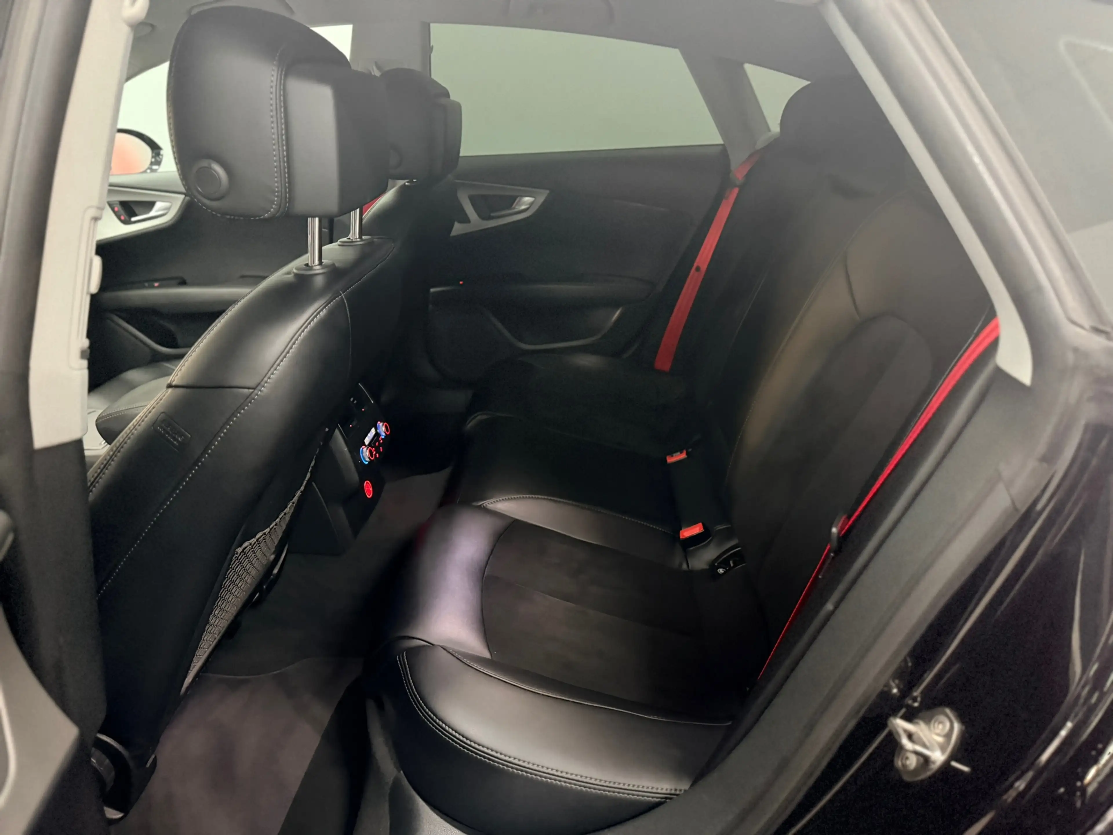 Audi A7 Sportback 2.8 FS / NAP / DEALER ONDERHOUDEN / RIJD — photo 30