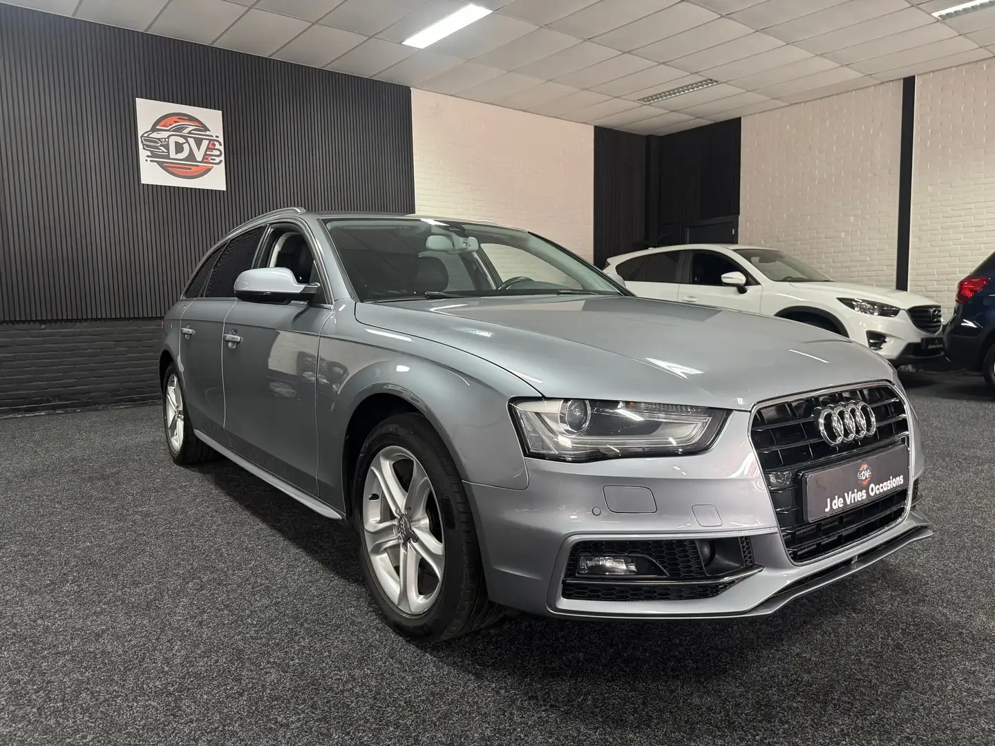 Audi A4 Avant 1.8 TFSI S LINE AUTOMAAT STL VERW CRUISE CLI Gris - 2