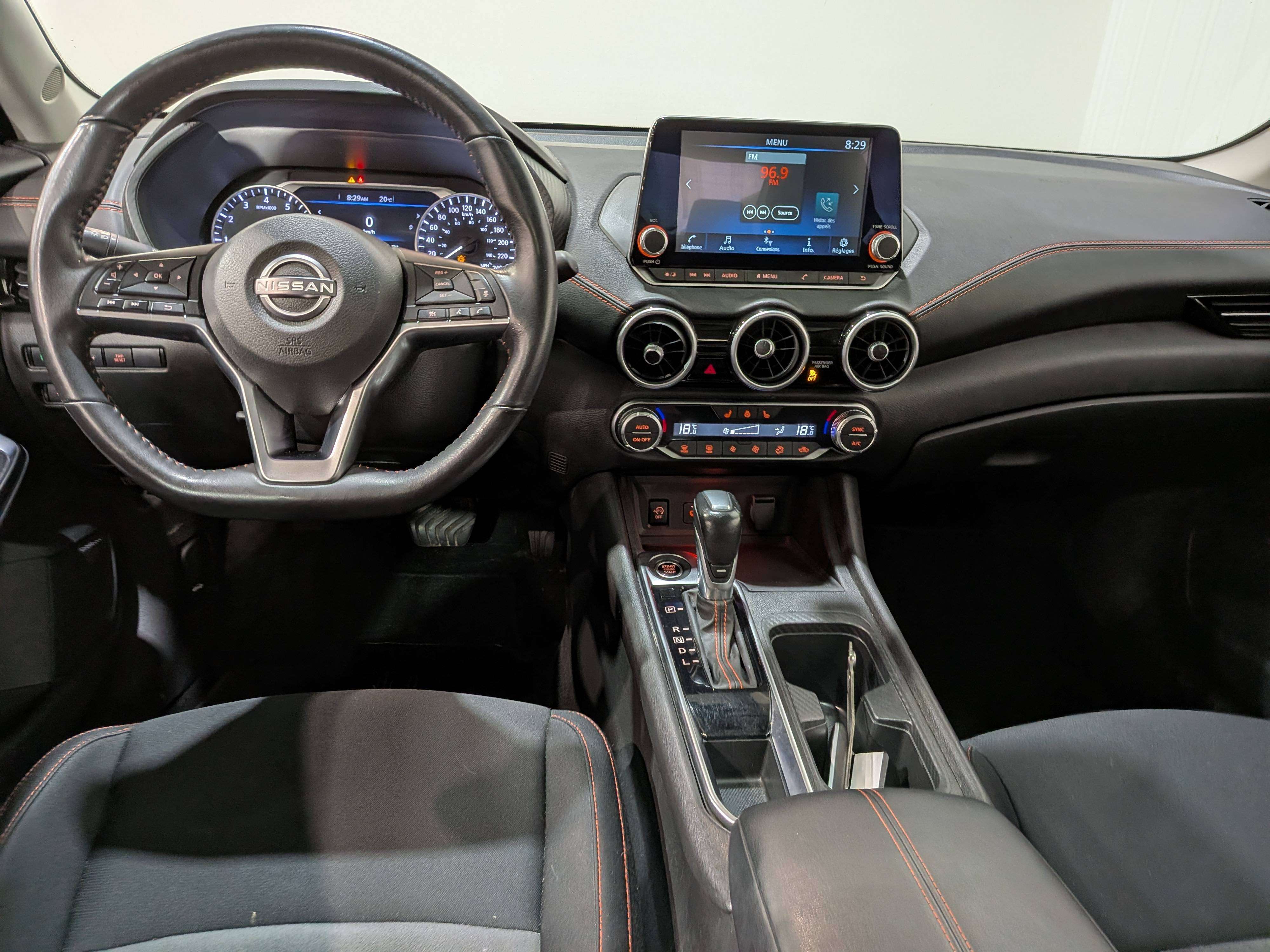 Nissan Sentra 2024