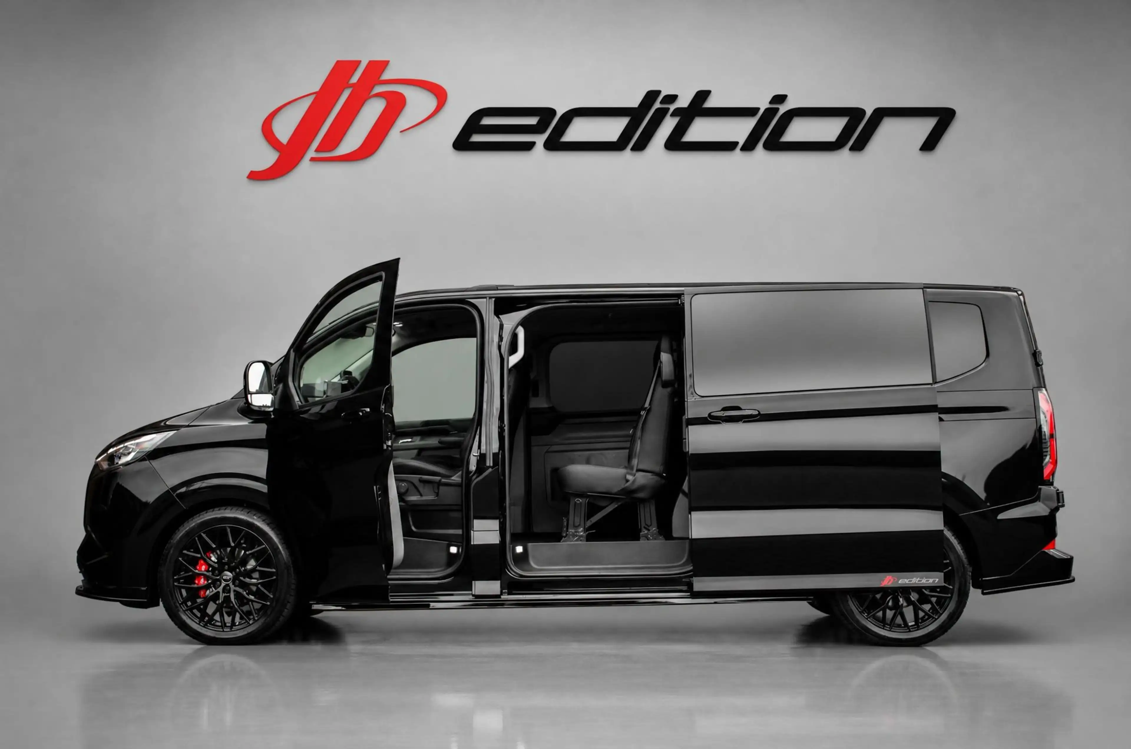 Ford E-Transit Cust. 320 L2H1 Limited 71 kWh DC DUBBEL CABINE / J — photo 8