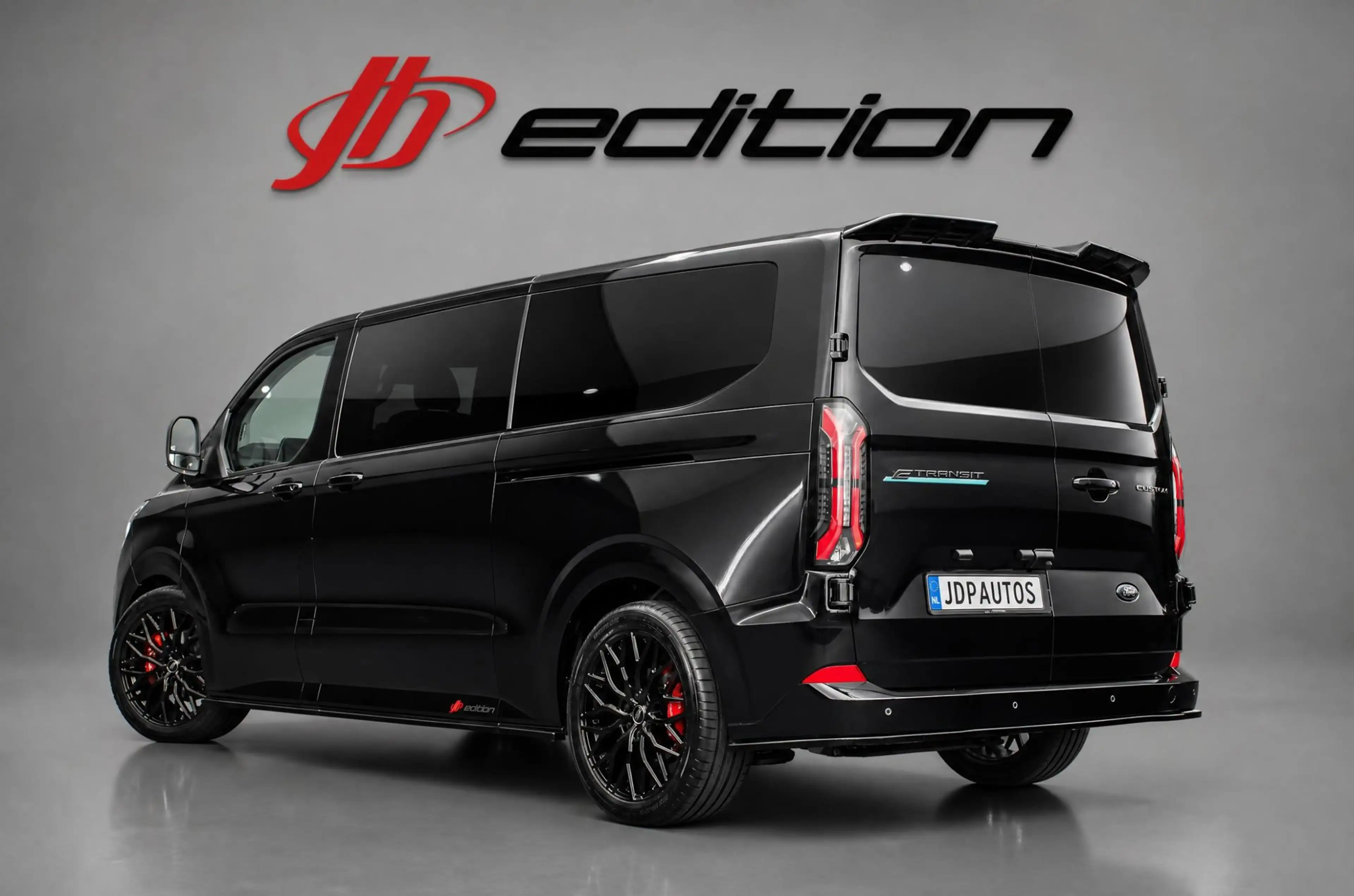 Ford E-Transit Cust. 320 L2H1 Limited 71 kWh DC DUBBEL CABINE / J — photo 4