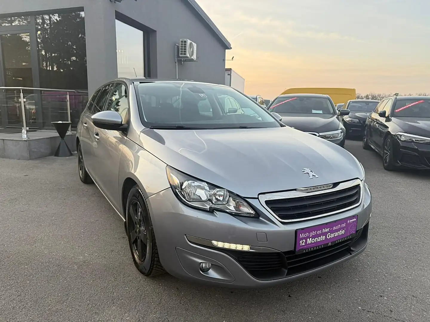 Peugeot 308 SW 1,6 BlueHDI 120 Active EAT6 S&S Grau - 1
