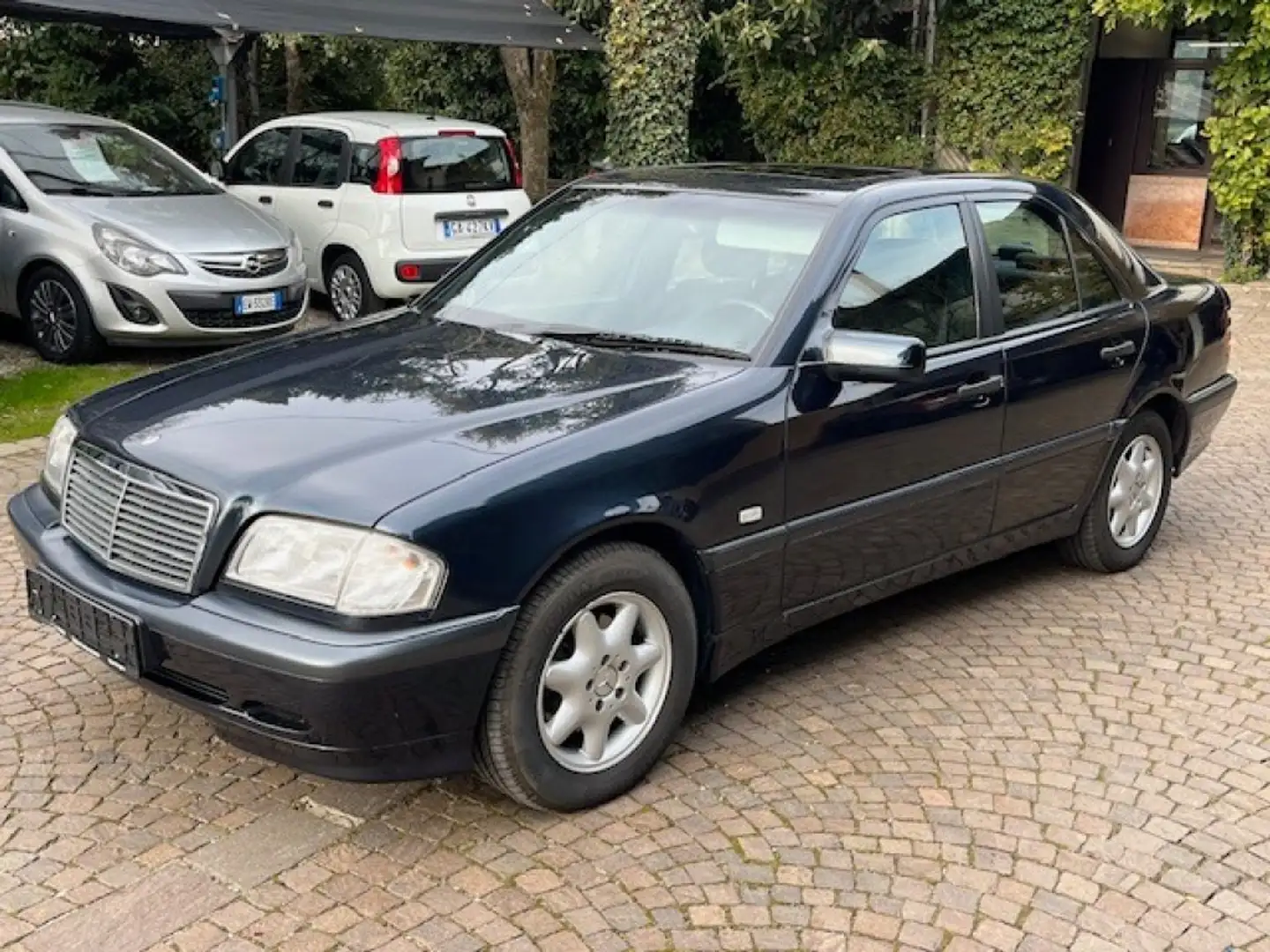 Mercedes-Benz C 180 cat Classic Синий - 1
