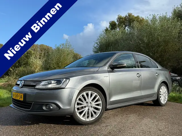 Volkswagen Jetta 1.4 TSI Hybrid Highline Automaat / 1e Eigenaar / A