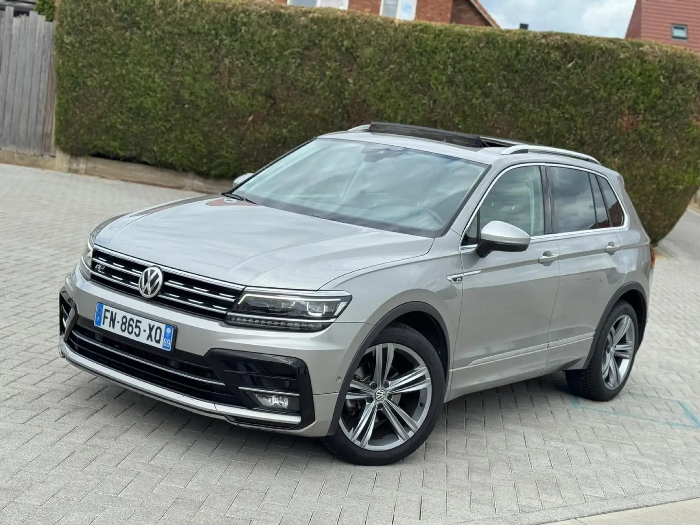 Volkswagen Tiguan 2.0 TDi SCR 4Motion Highline DSG (EU6.2) - 1