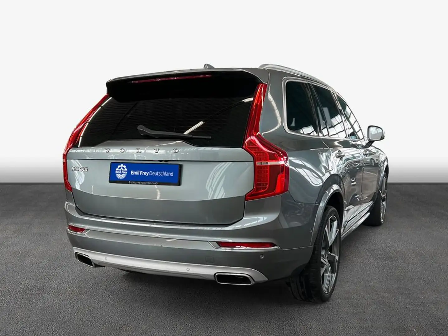Volvo XC90 XC90 D5 AWD 7S Inscription Aut 22'' Park-Assist-Pi Šedá - 2