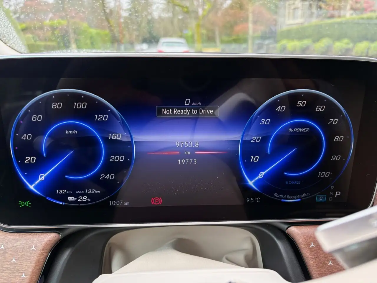 Mercedes-Benz EQS снимка Mercedes-Benz EQS