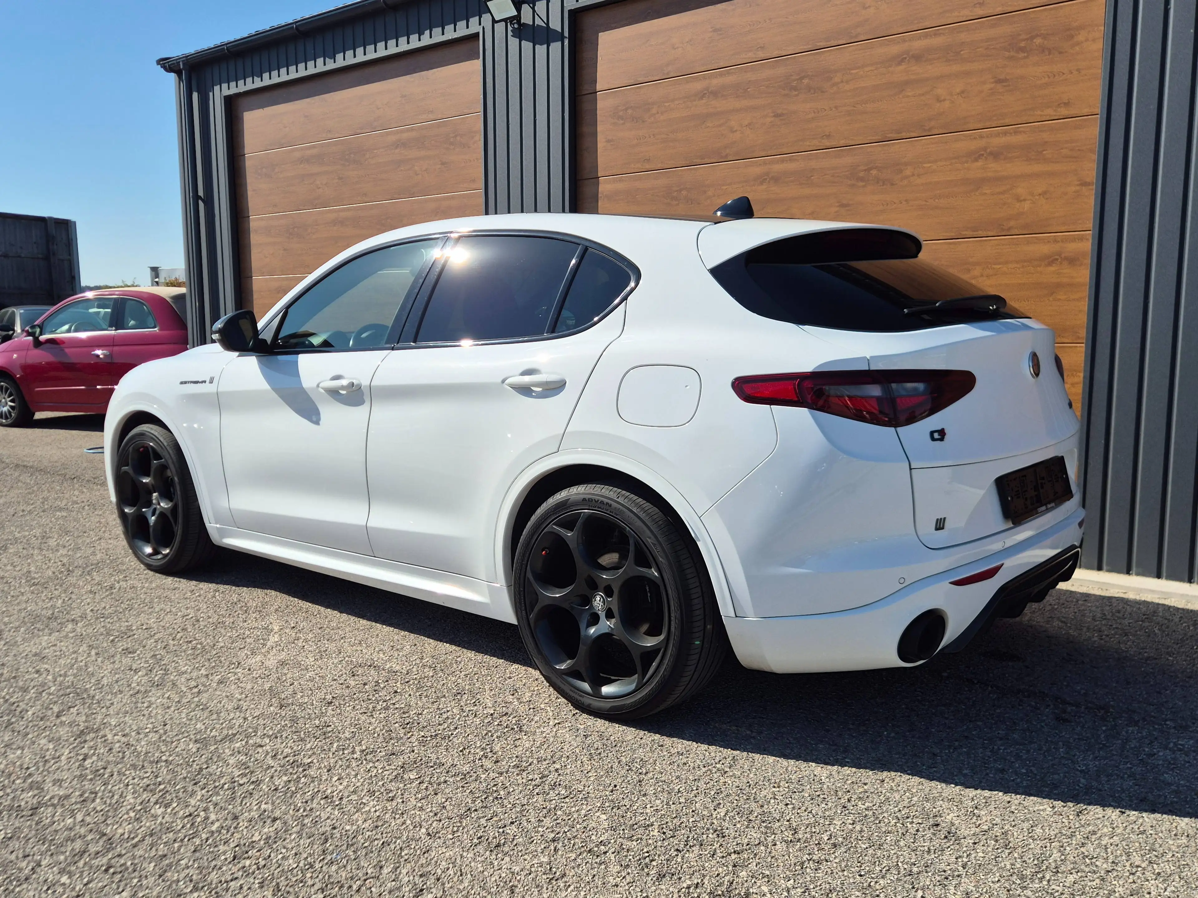 Alfa Romeo Stelvio Stelvio Competizione 2,2 16V 210 AT8 Q4 Competizione — photo 3