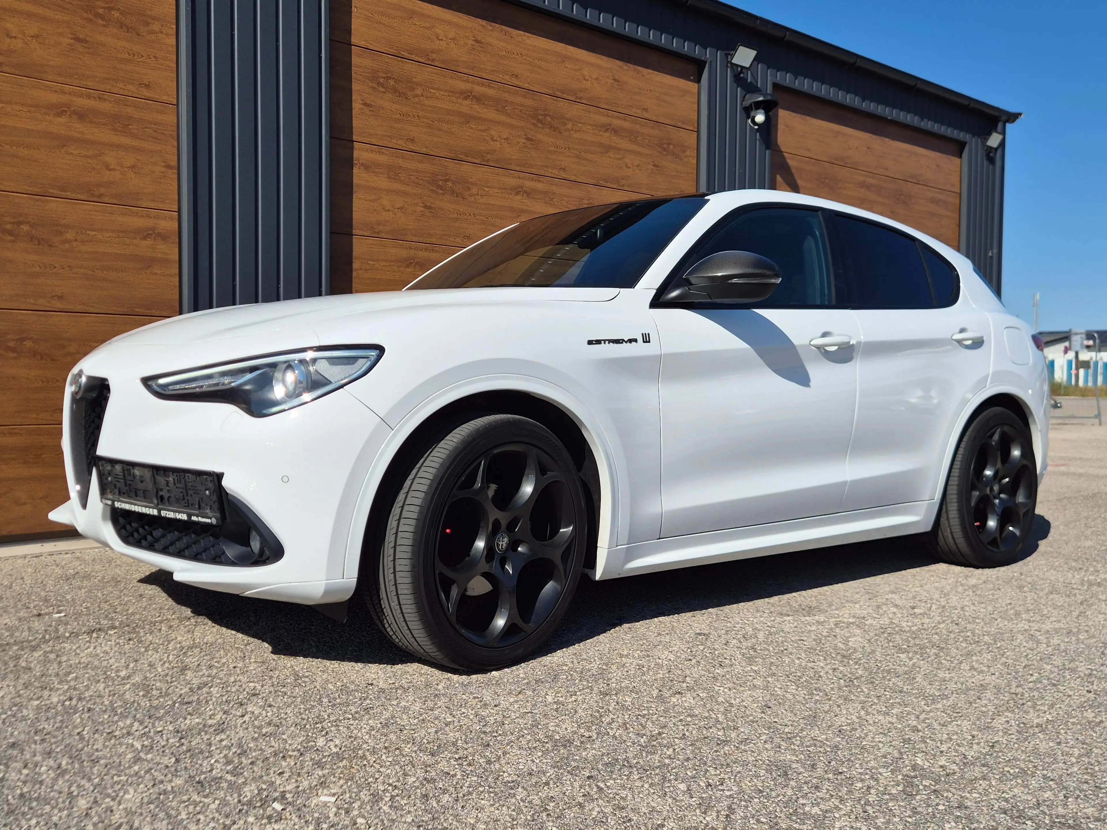 Alfa Romeo Stelvio Stelvio Competizione 2,2 16V 210 AT8 Q4 Competizione — photo 2