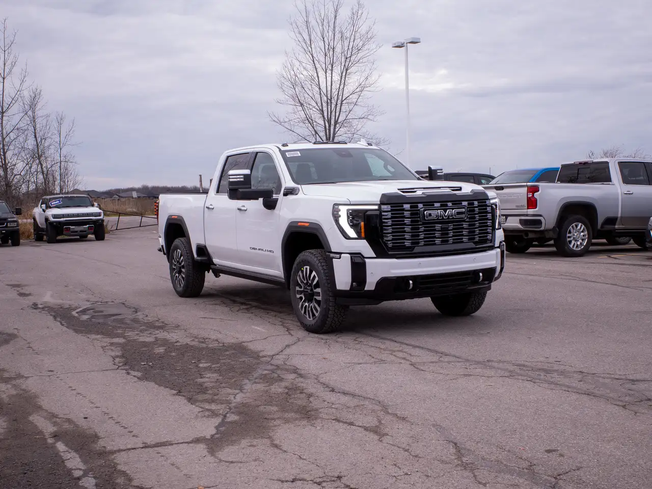 GMC Sierra 2500HD снимка GMC Sierra 2500HD