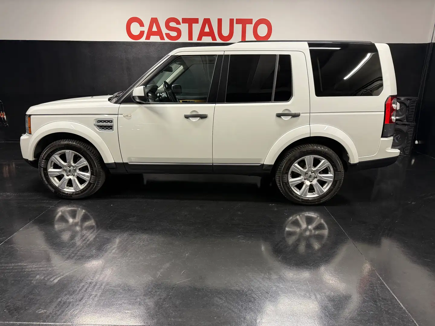 Land Rover Discovery Discovery 3.0 sdV6 HSE 255cv auto 7 POSTI PERMUTE Bianco - 1