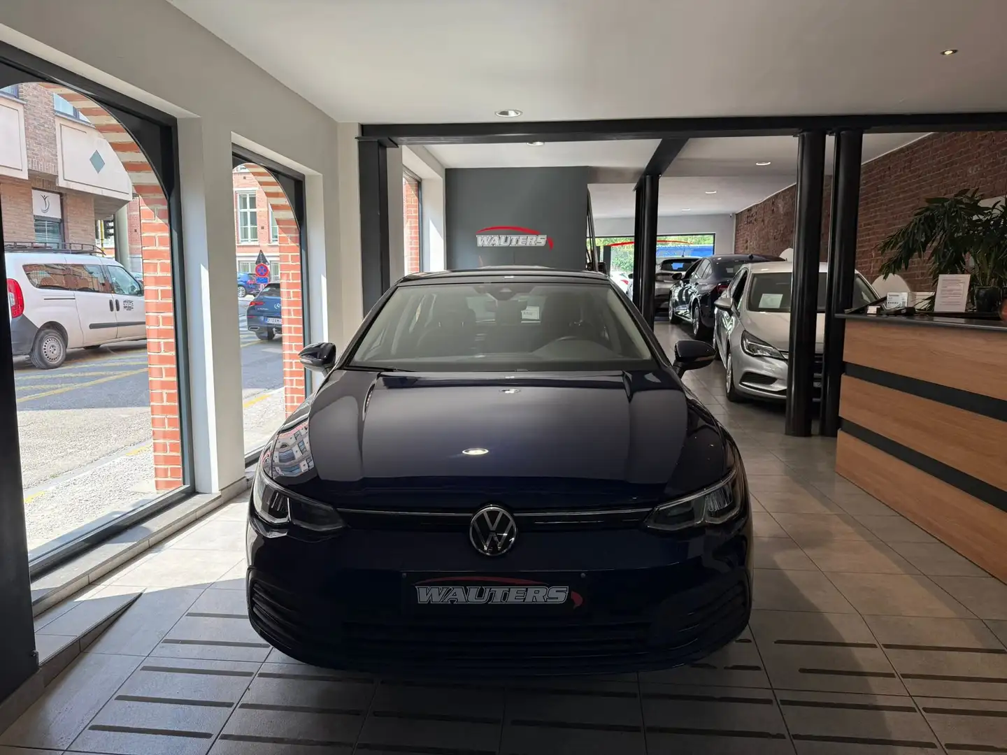 Volkswagen Golf Golf 1.0 eTSI OPF DSG Life Bleu - 2