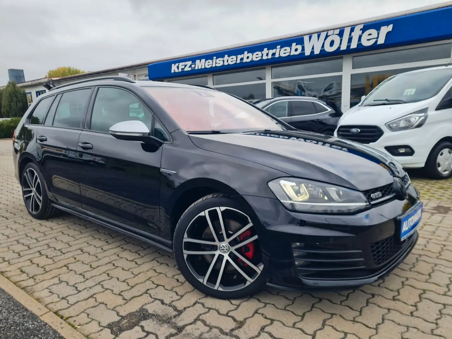 Volkswagen Golf VII Variant GTD Schwarz - 1