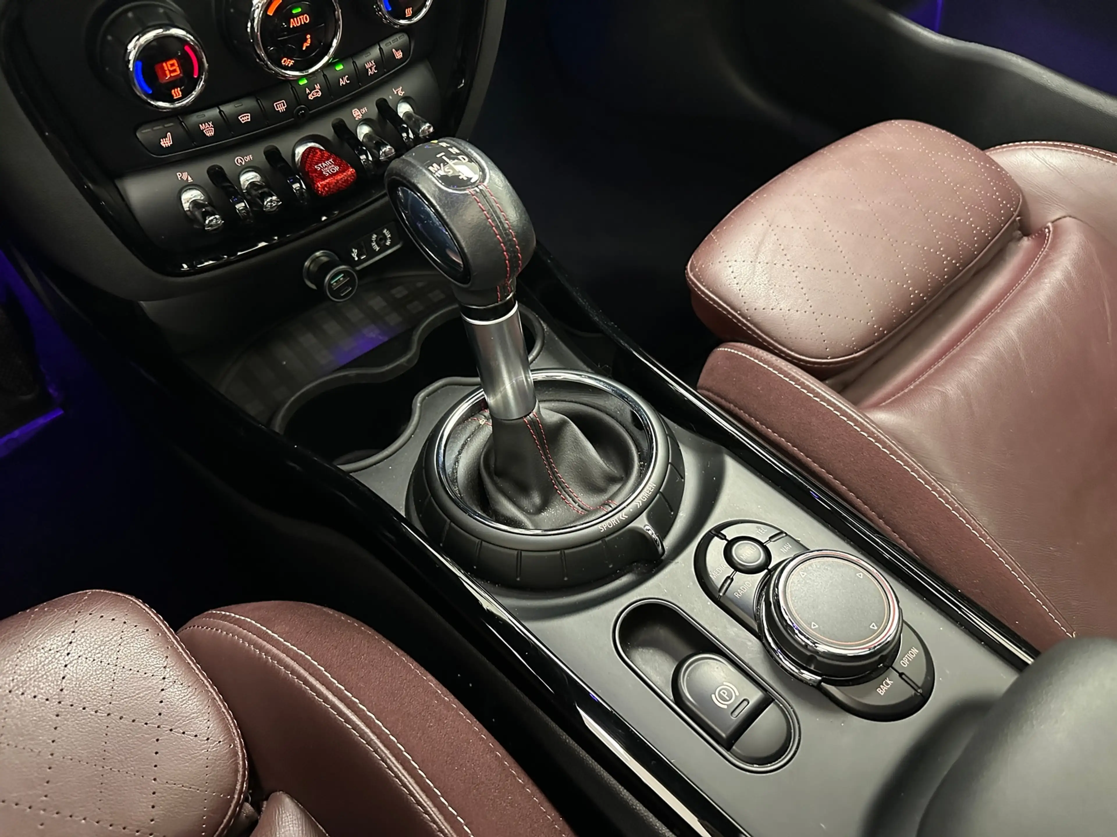 MINI Cooper S Clubman 2.0 Chili | Panoramadak | Harman/Kardon | Memory | — photo 11