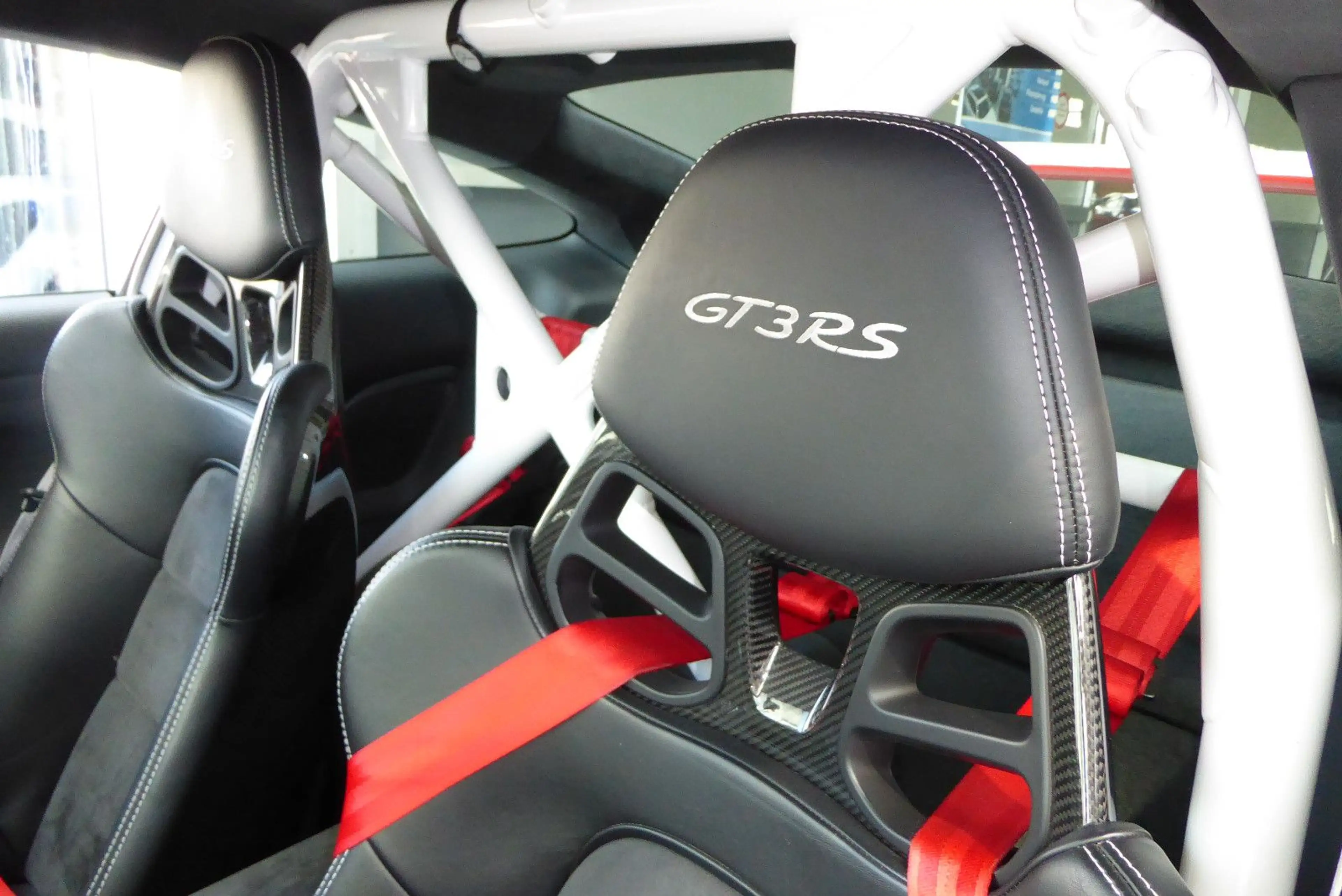 Porsche 911 GT3 RS erst 58.700 KM!! — photo 13