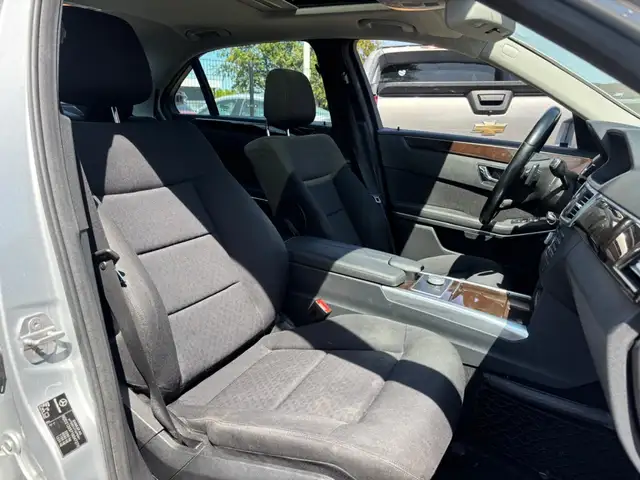Mercedes-Benz E-Class view 7