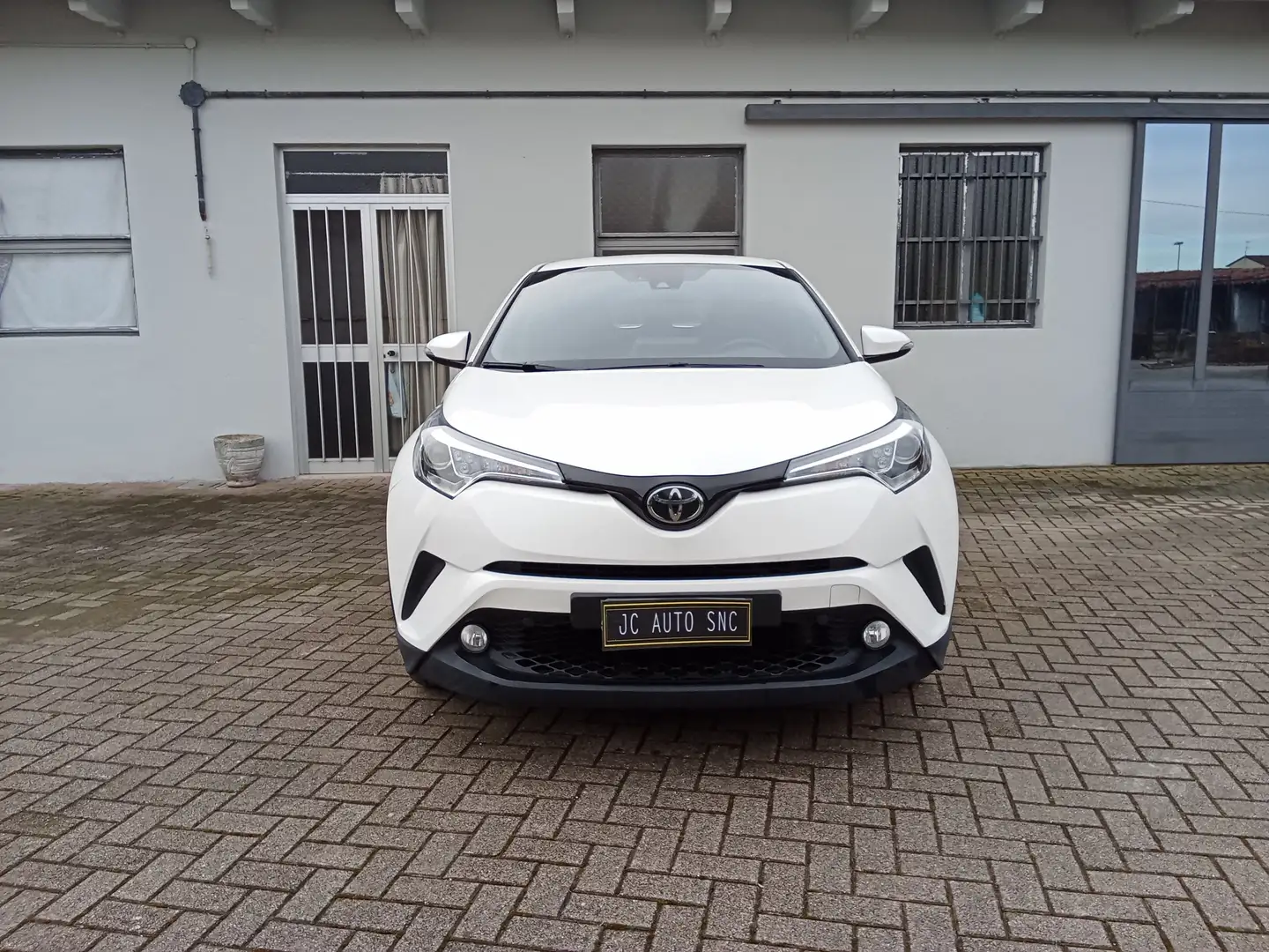 Toyota C-HR C-HR 1.2t Active 2wd Blanco - 2