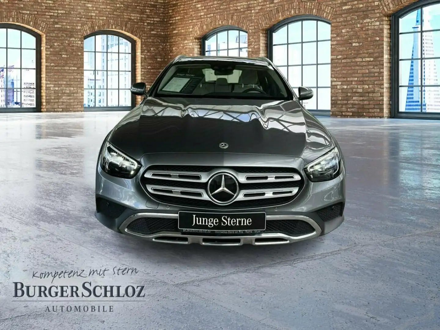 Mercedes-Benz E 400 d 4MATIC T-Modell All-Terrain Pano HUD LM Gris - 2