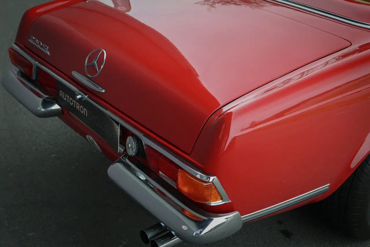 Mercedes-Benz 230 SL, foto 12