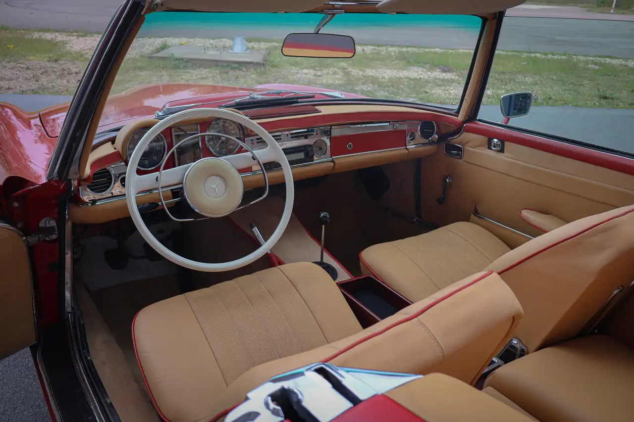 Mercedes-Benz 230 SL, foto 3