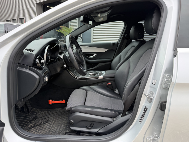 Mercedes-Benz C 180 Estate Automaat AMG Line LED Trekhaak Sportstoelen — photo 20