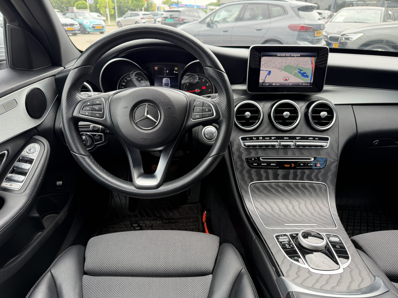 Mercedes-Benz C 180 Estate Automaat AMG Line LED Trekhaak Sportstoelen — photo 9