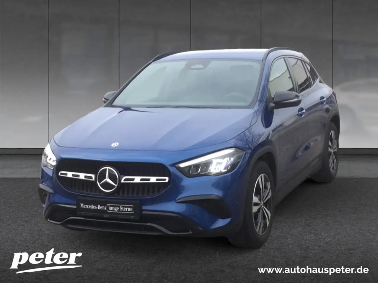 Mercedes-Benz GLA 220
