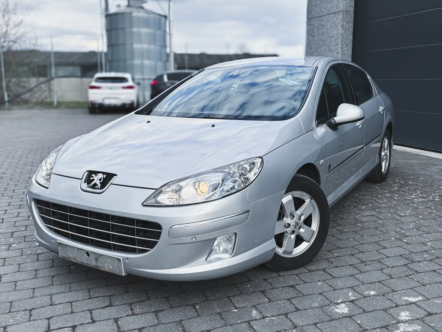 Peugeot 407 MARCHAND OU EXPORT ! 1.6HDi, GPS, Climatisation Gris - 1