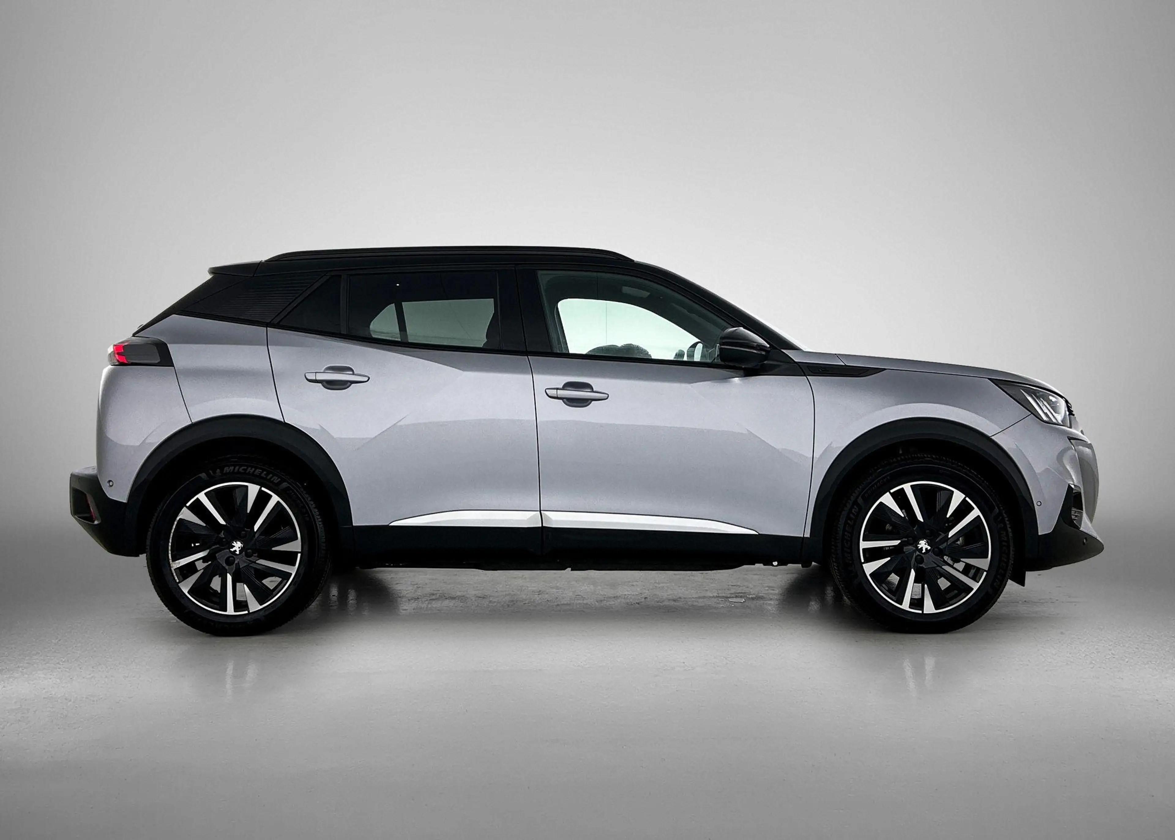 Peugeot e-2008 EV 136pk GT Pack 50 kWh Automaat | 1ste Eigenaar | — photo 9