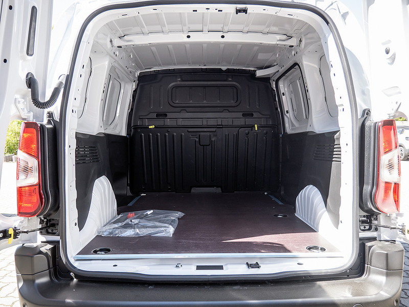 Peugeot Partner Kasten 1.2 L1H1/M 110 PDC KAMERA LED — photo 7