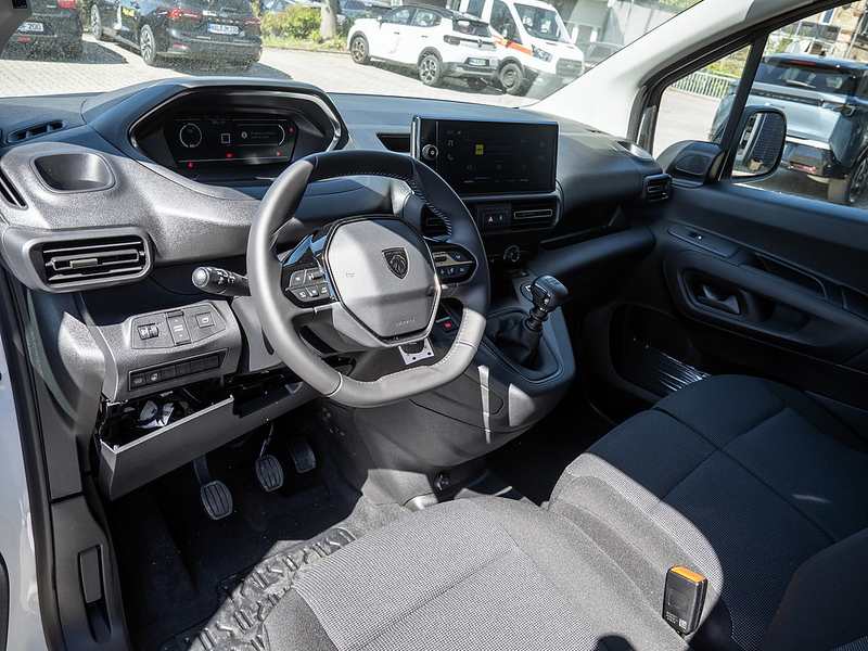 Peugeot Partner Kasten 1.2 L1H1/M 110 PDC KAMERA LED — photo 9