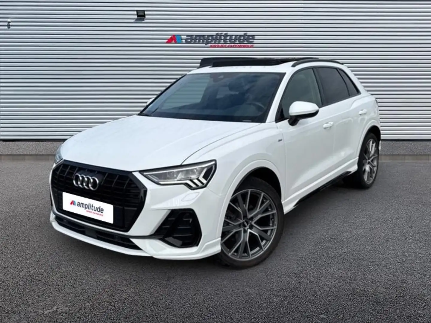Audi Q3 35 TFSI 150ch Mild Hybrid S line S tronic 7 Blanc - 1