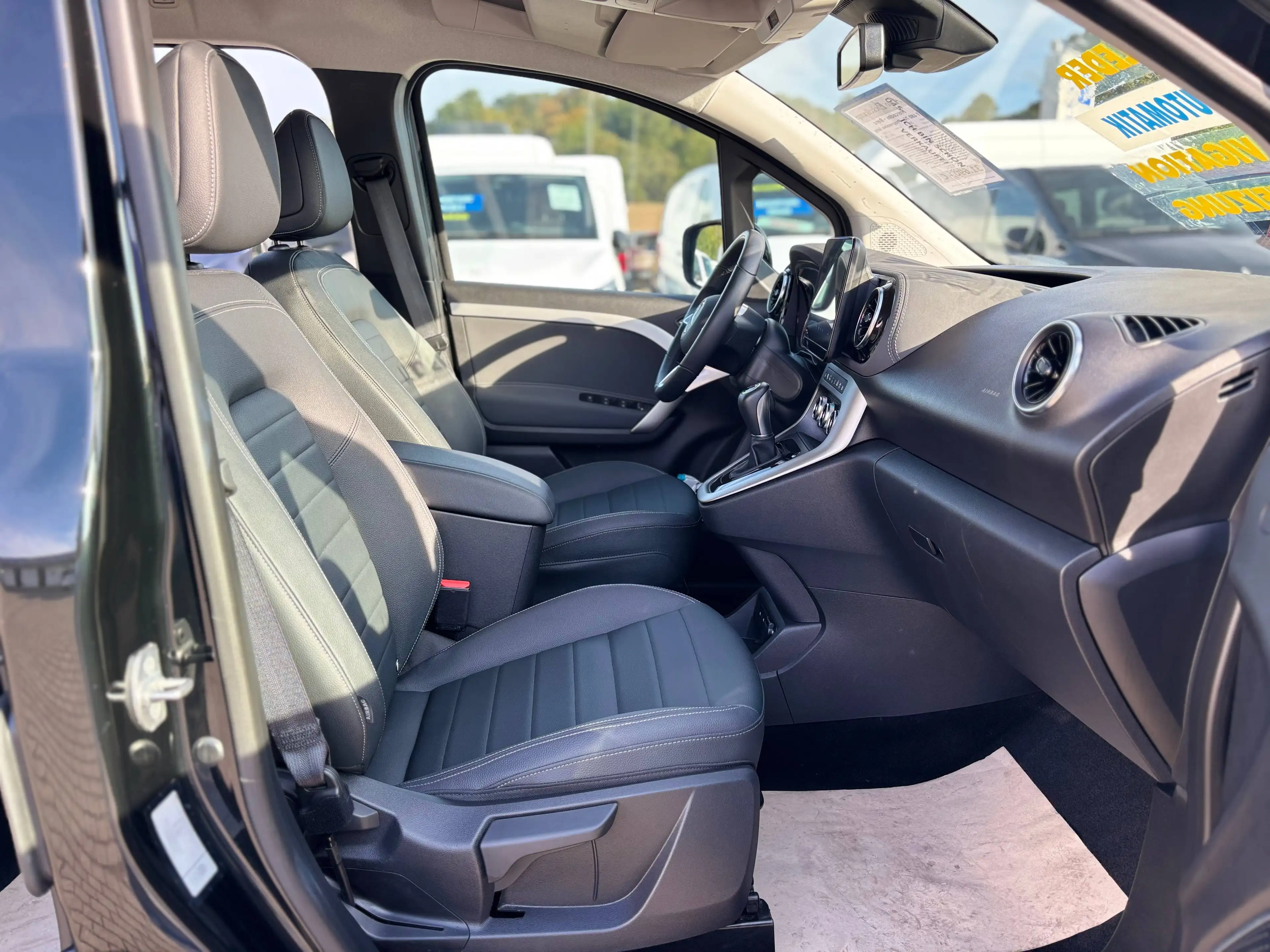 Mercedes-Benz T-Class 180 7G Progressive lang MOPF LED AHK RFK NAVI — photo 9
