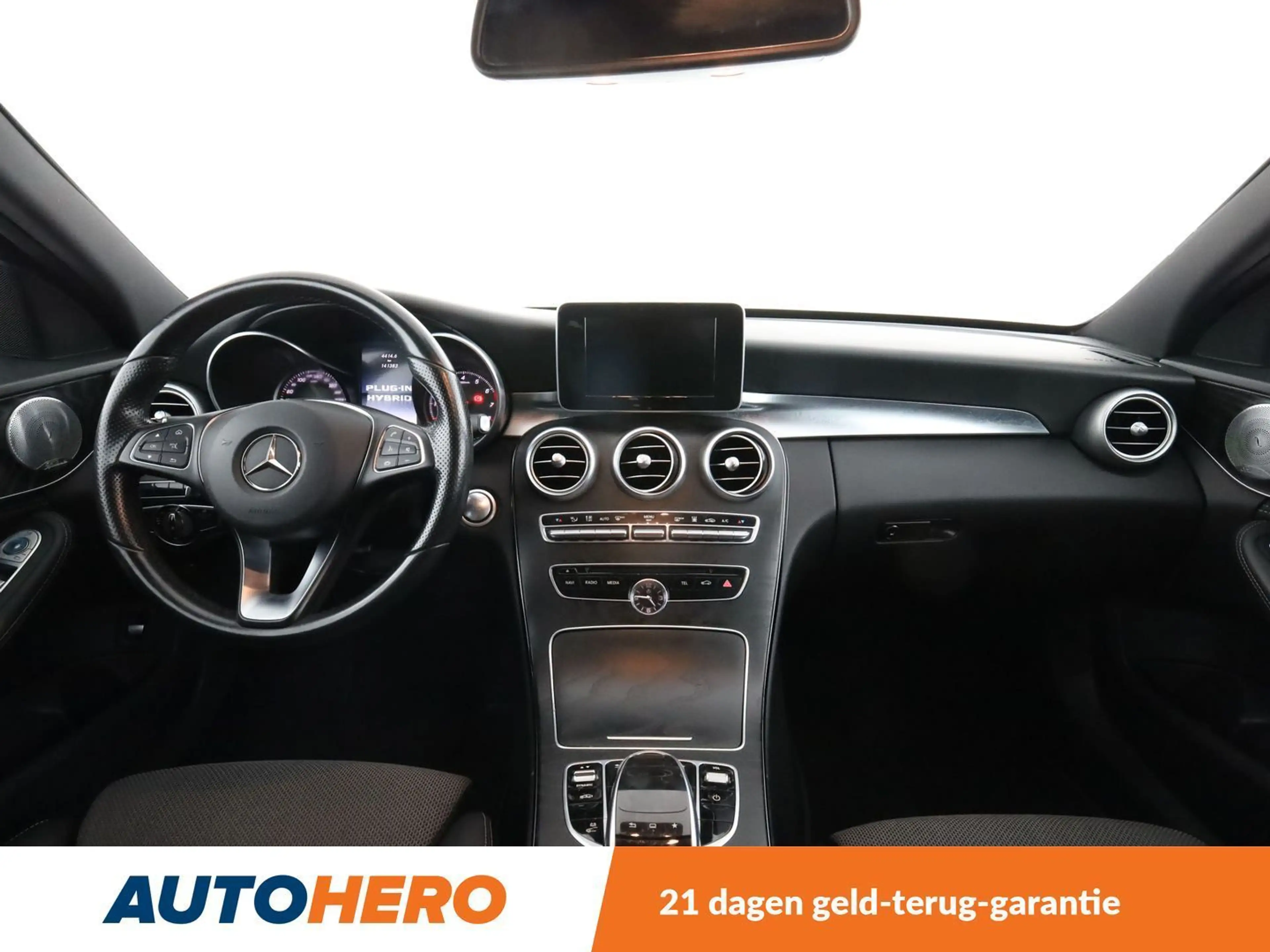 Mercedes-Benz C 350 C 350e T Avantgarde — photo 12