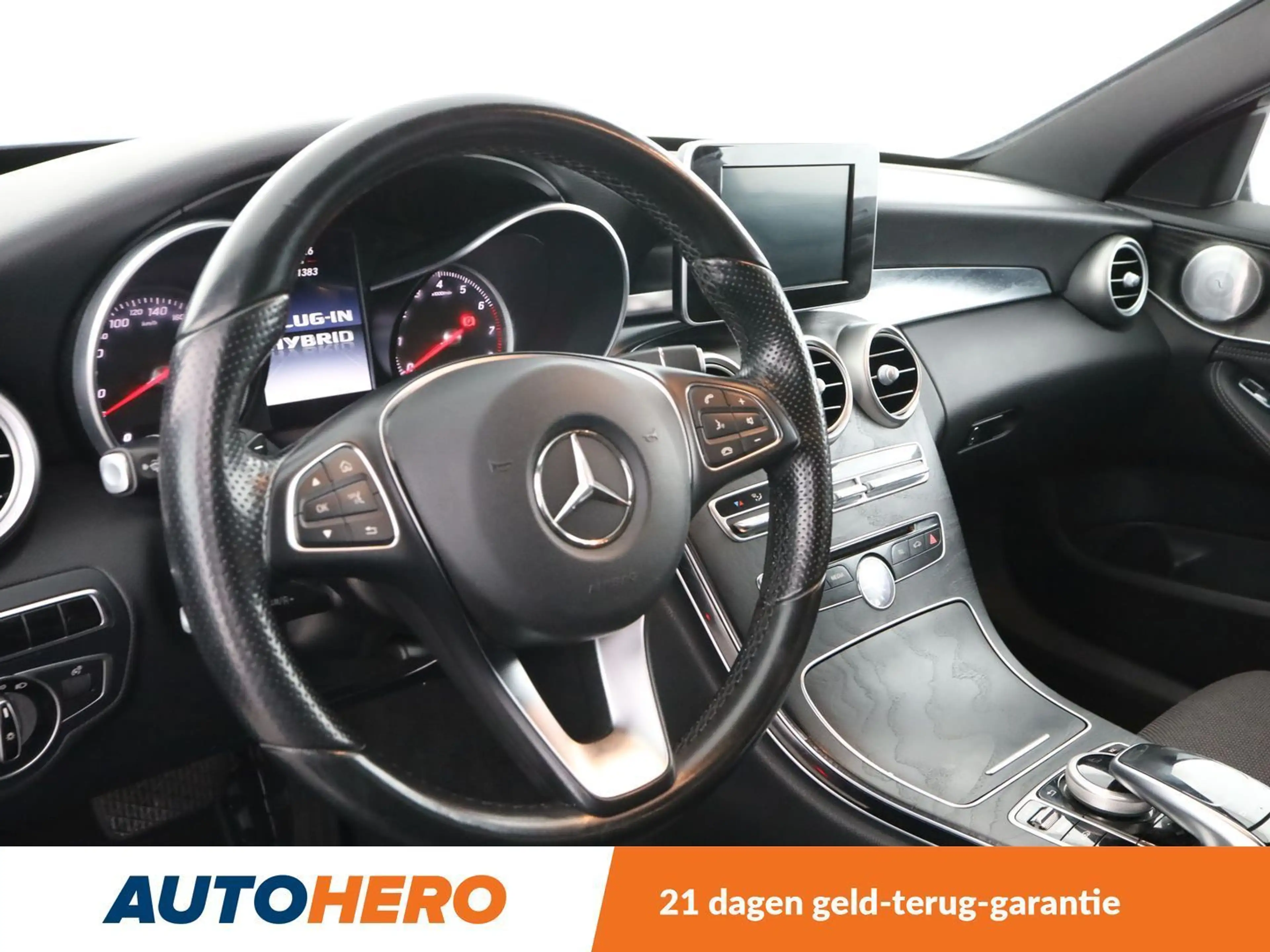 Mercedes-Benz C 350 C 350e T Avantgarde — photo 11
