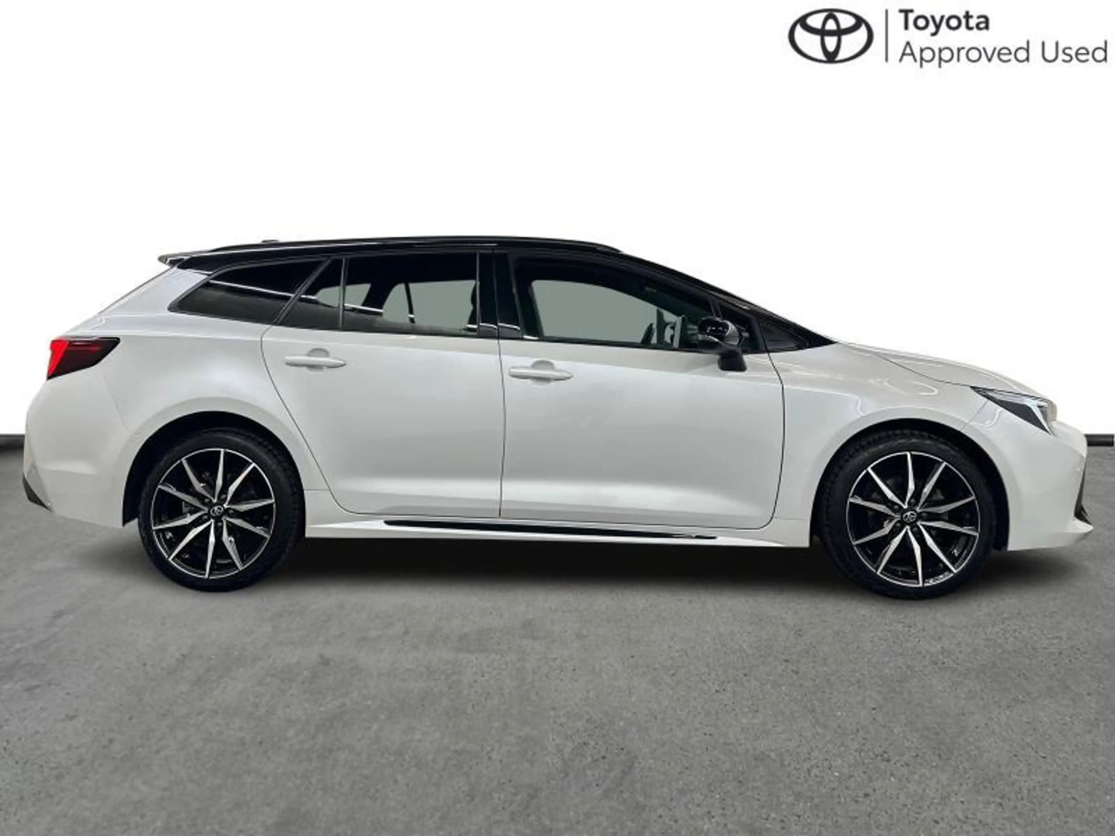Toyota Corolla TS GR Sport 1.8 — photo 14