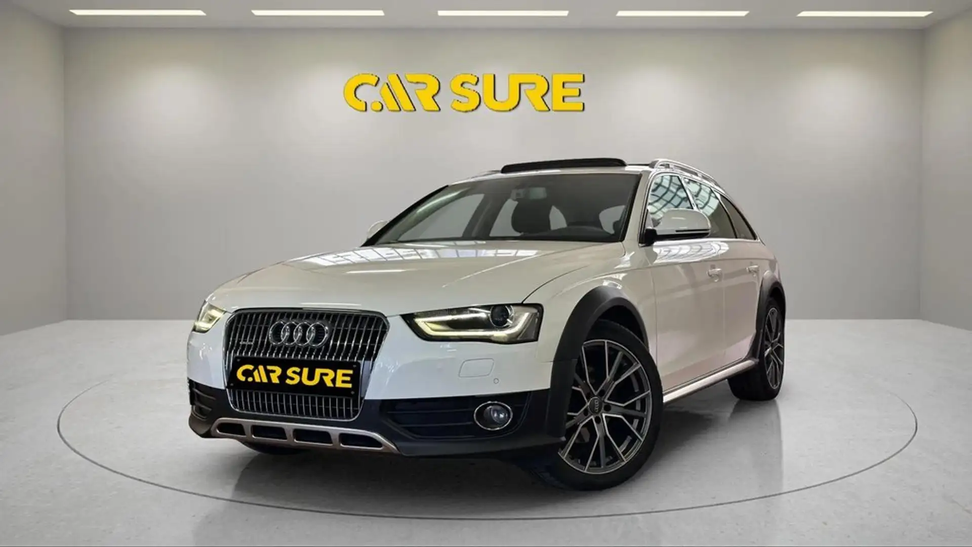 Audi A4 allroad 2.0 TDI clean die S tro quat Advanced ed Blanc - 1