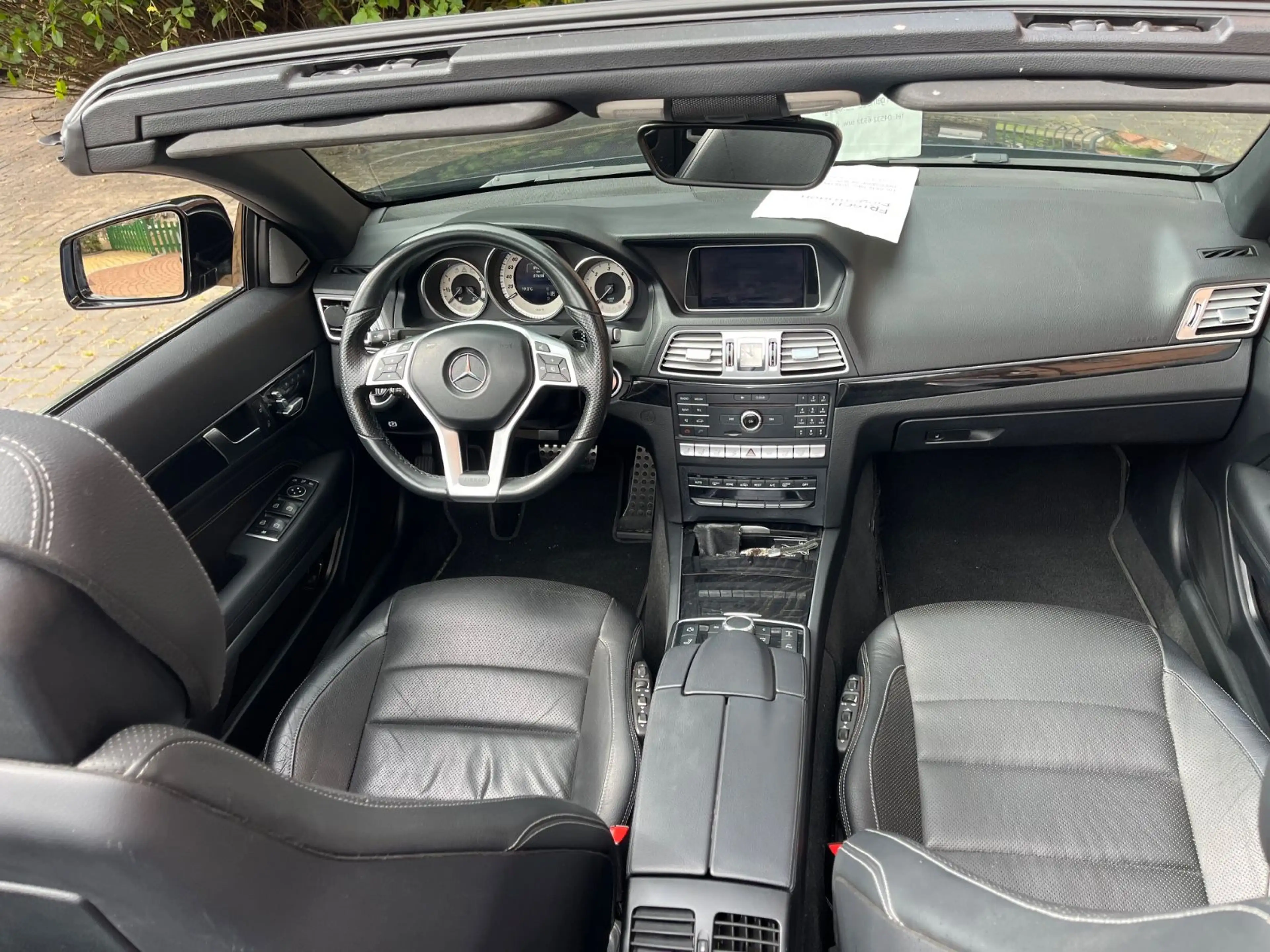 Mercedes-Benz E 350 CDI Cabrio AMG Sportpaket — photo 10