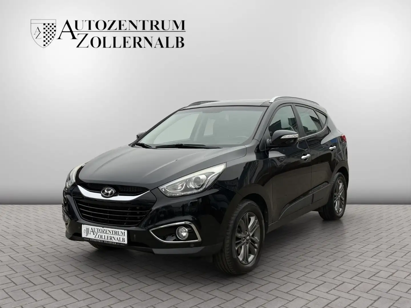 Hyundai iX35 2.0 CRDi 4WD Automatik Style *NAVI*RCAM*TOP Schwarz - 1