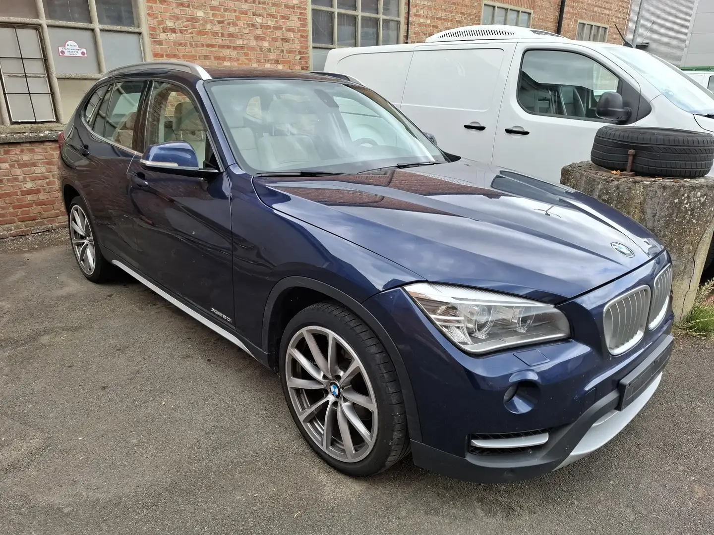 BMW X1 2.0iA xDrive Aut❗️DAMAGED❗️ - 1