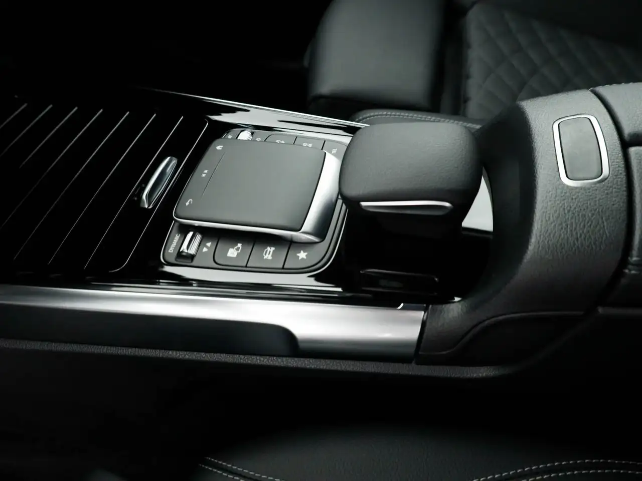 Mercedes-Benz GLB 200 d sport plus auto, миниатюра 19