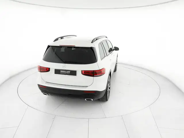Mercedes-Benz GLB view 6