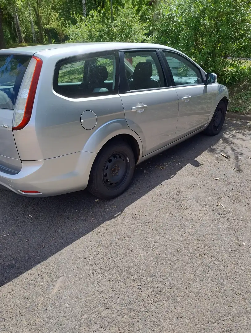 Ford Focus Turnier 1.6 TDCi DPF Style - 2