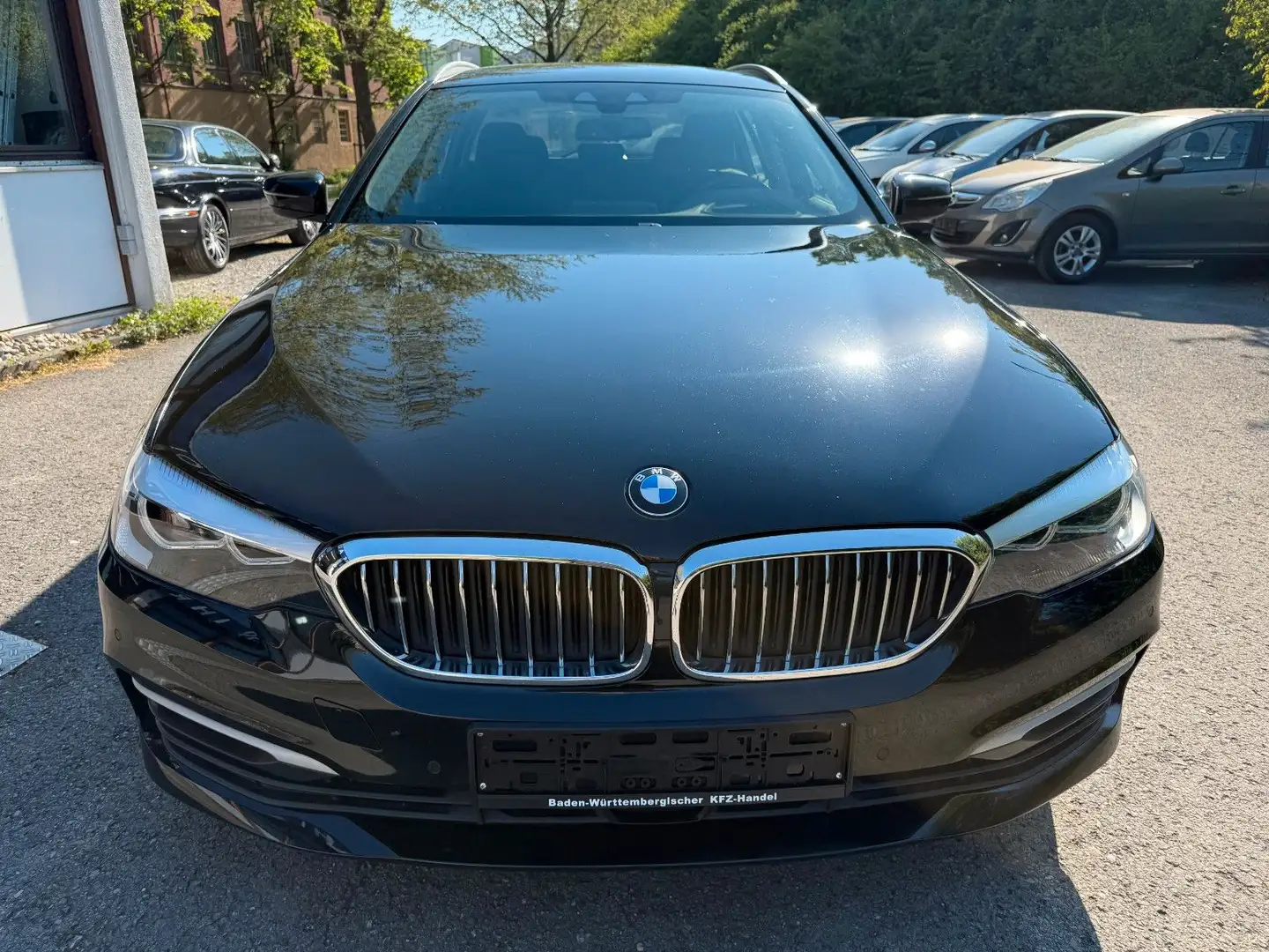 BMW 530 Baureihe 5 Touring 530 d xDrive Zwart - 2