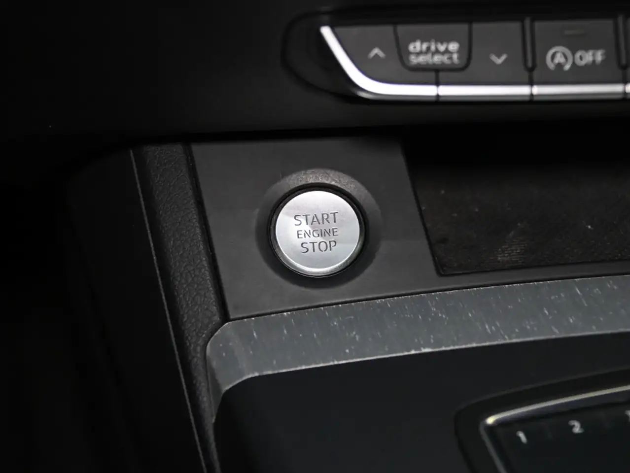 Audi Q5 снимка Audi Q5