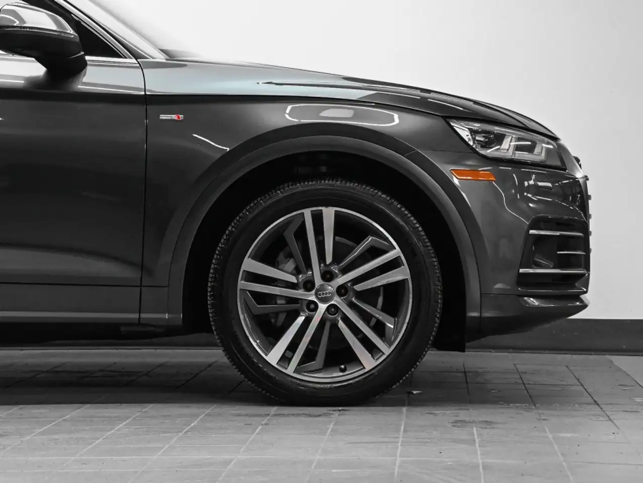 Audi Q5 снимка Audi Q5