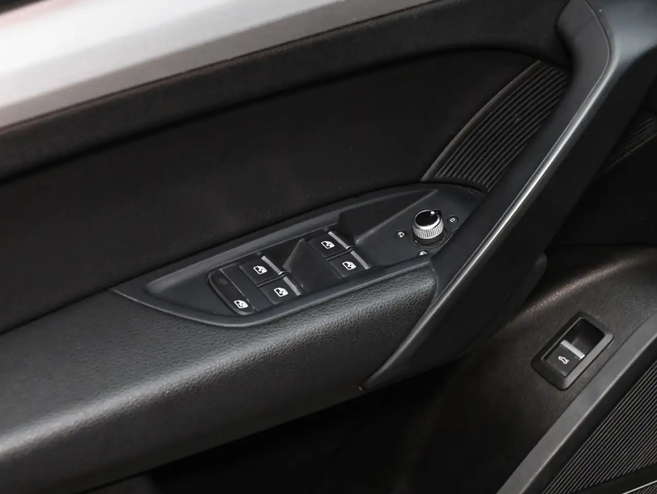 Audi Q5 снимка Audi Q5