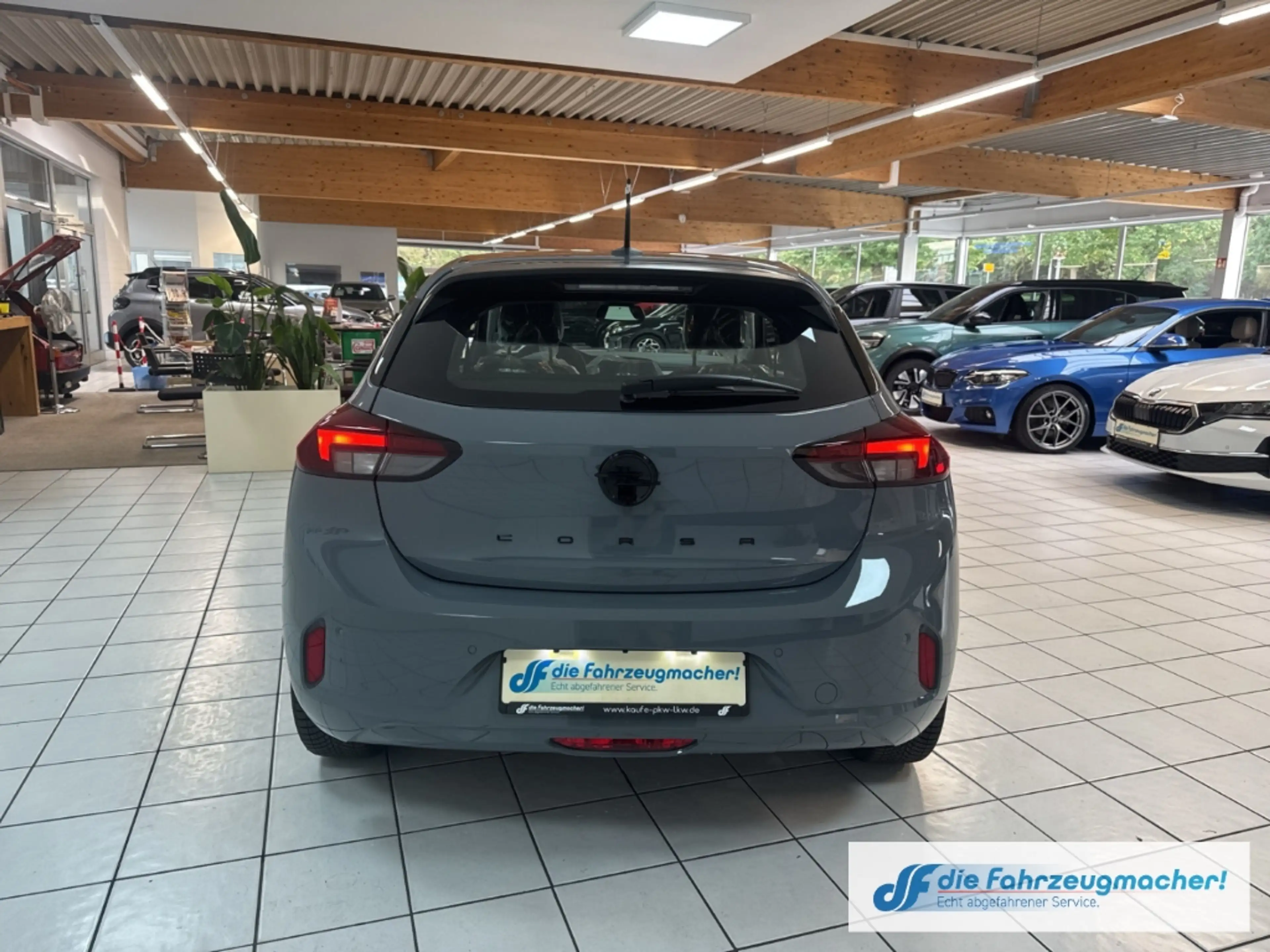 Opel Corsa-e *SHZ 11KW Wärmepumpe Alu*Digitales Cockpit LED App — photo 7